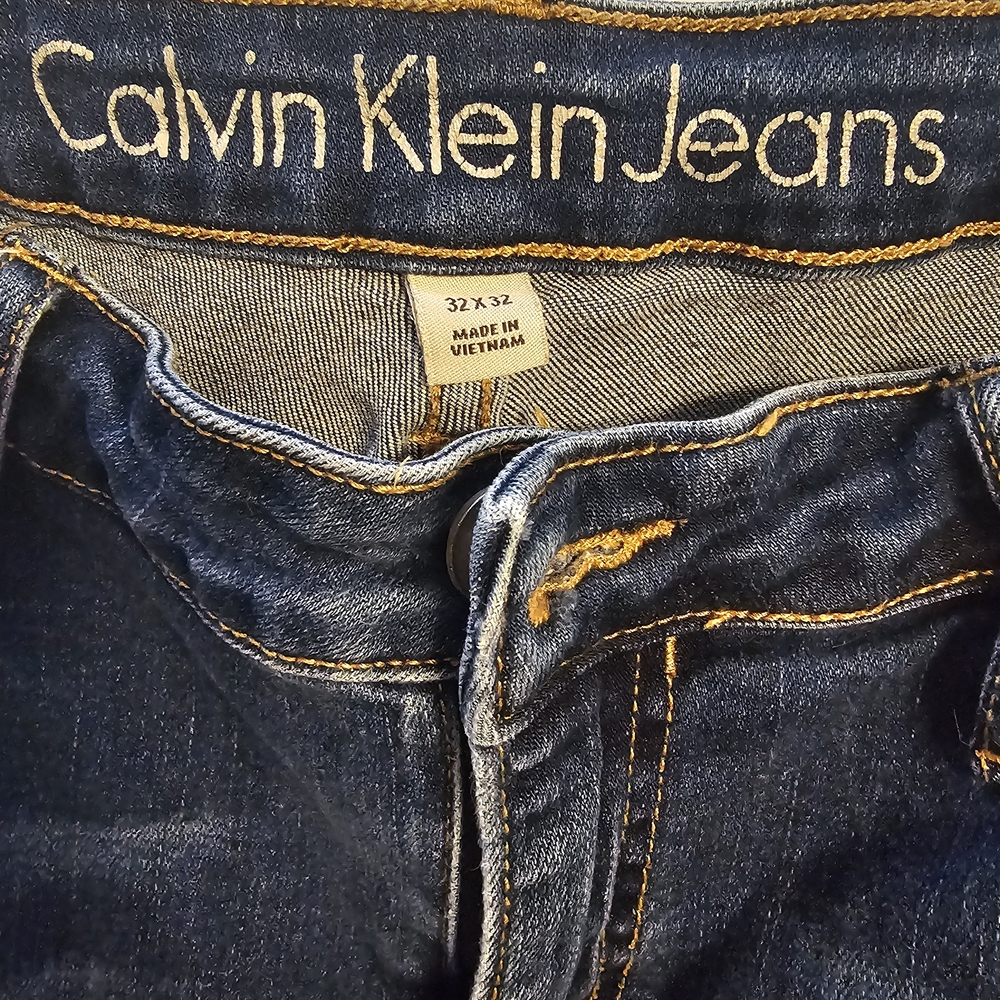 Calvin Klein Women’s Medium Blue Distressed Skinny Jeans - Picture 7 of 7